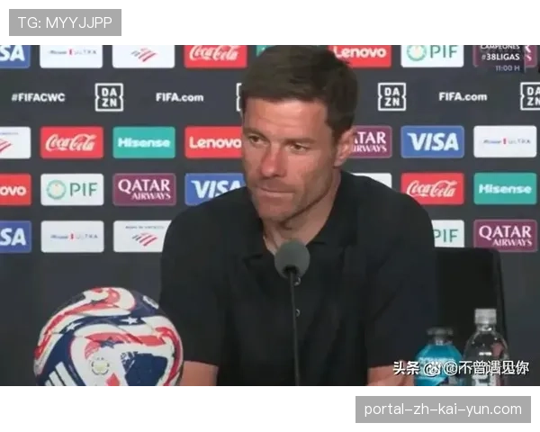 皇马阿隆索试验三中卫体系 边路与中路平衡成挑战